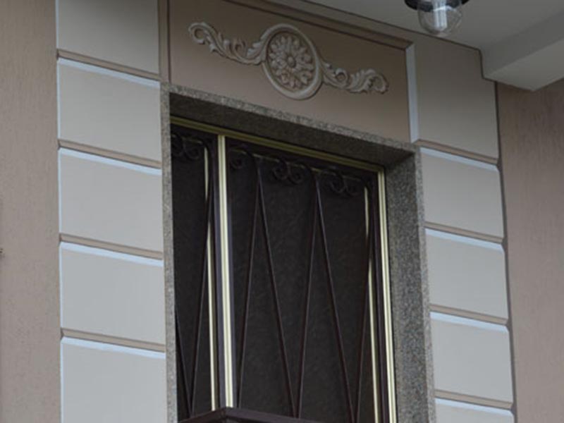 Dettaglio decorazione esterna